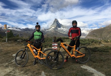 les deux coureurs-s