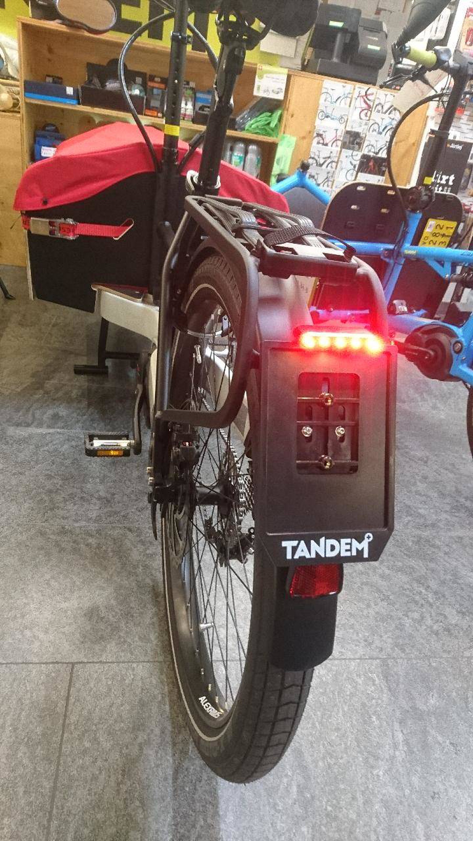 Porte plaque TANDEM (par carton de 100)