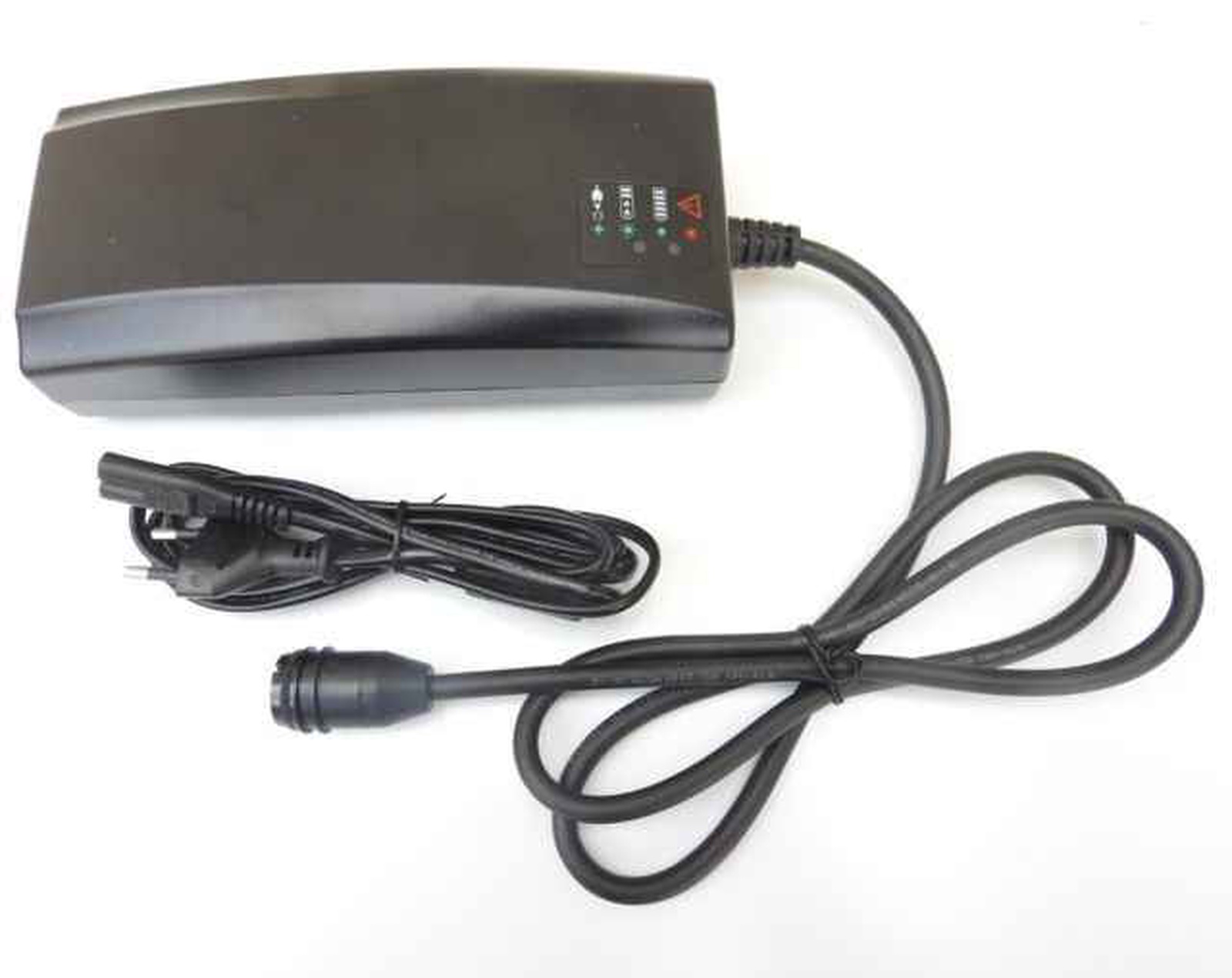 Chargeur Brose 36V Ladegerät mit Rosenberger Magnetstecker