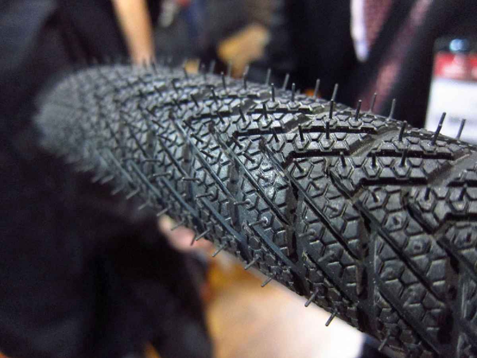 Continental 27.5 clearance