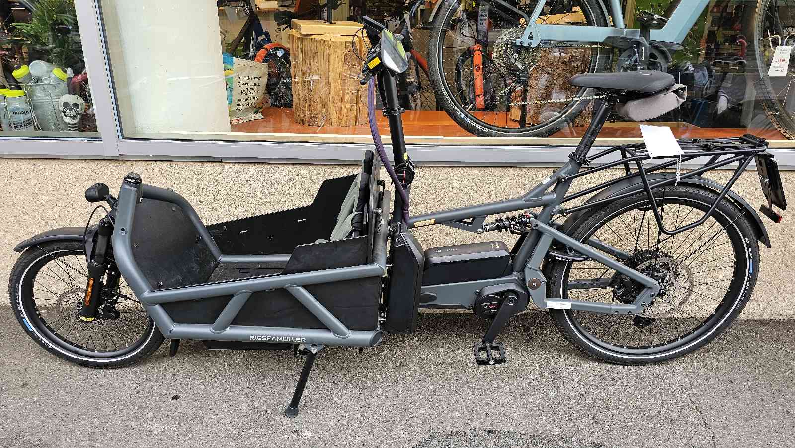 Load4 60 touring HS 1450 Kiox 300 CP RX Capote