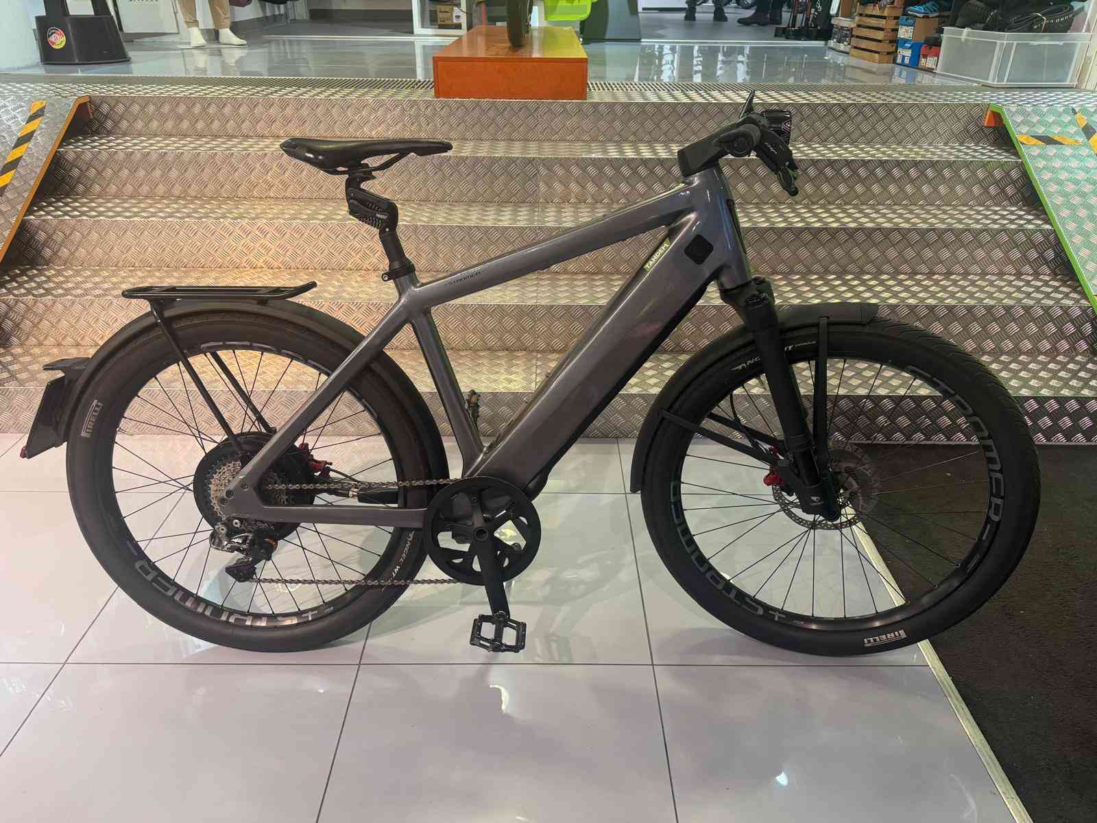 ST5 ABS 983Wh fourche + ts suspendue + PB (occasion)