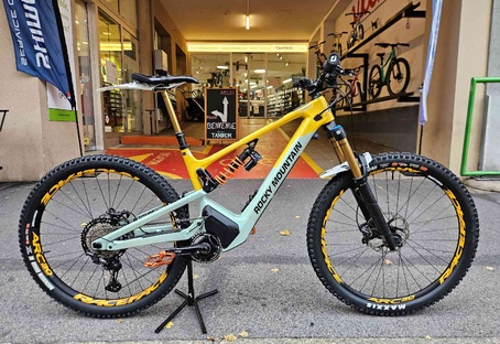 Altitude Powerplay Carbon 90 Rally Edition (ex-location)